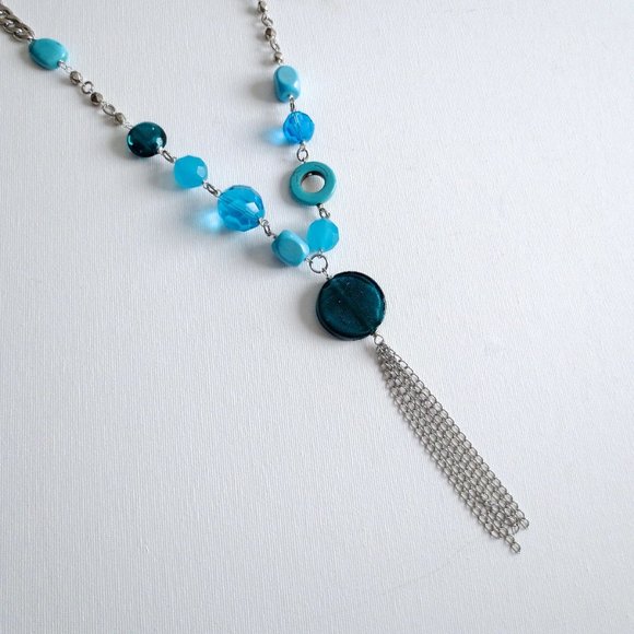 New One of a Kind NWOT Artisan Long Turquoise Blue Lariat Tassel Y Necklace - Picture 3 of 3